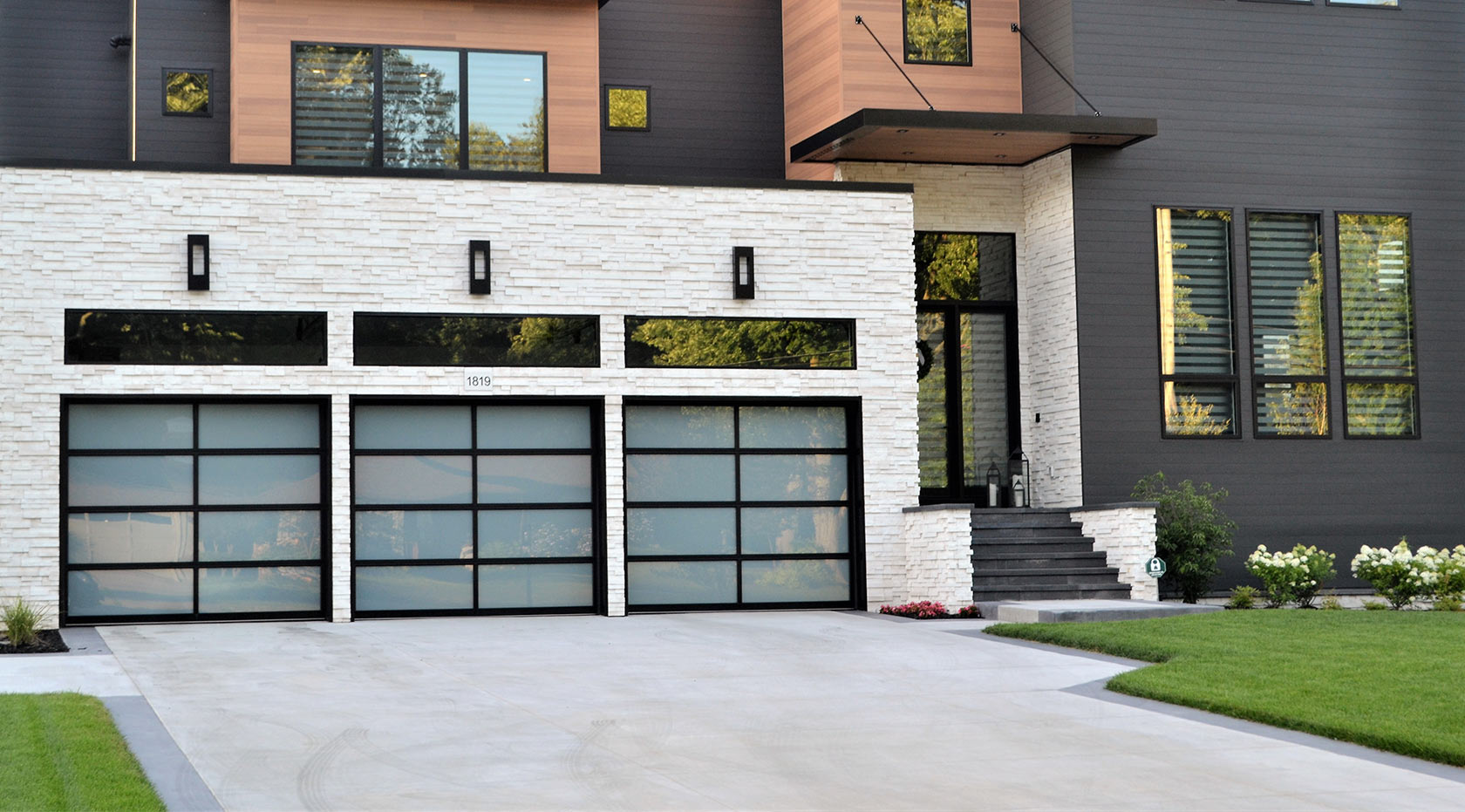 MyHome Holding Company - Garage doors repairs and installation
